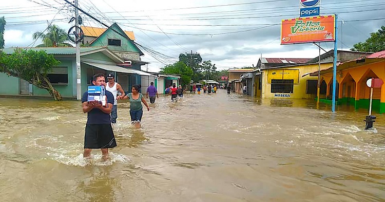 Cáritas: Ayuda a Centroamérica tras los devastadores huracanes