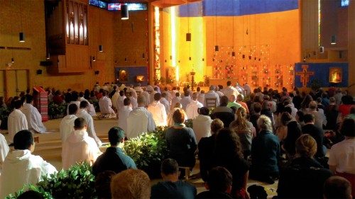 El Papa a los jóvenes de Taize: "Esperanza en los buenos y en los malos tiempos"