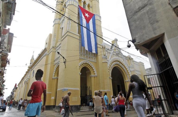 La televisión cubana transmitió por primera vez la misa en honor a la Virgen de la Caridad