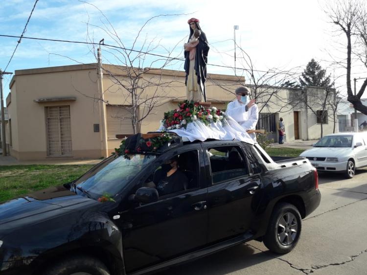 Las comunidades de Nueve de Julio celebraron a Santa Rosa de Lima