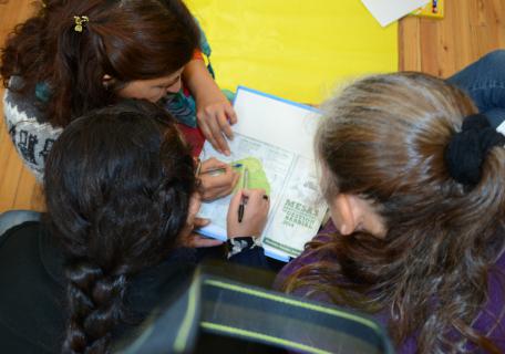 Los obispos de Quilmes saludaron a educadores y jóvenes