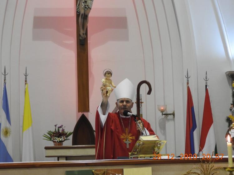 Mons. Bitar llamó a ser misioneros de la defensa de la vida