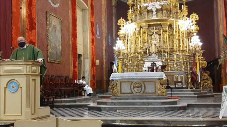 Mons. Cargnello: Vivir el presente con la esperanza en Cristo