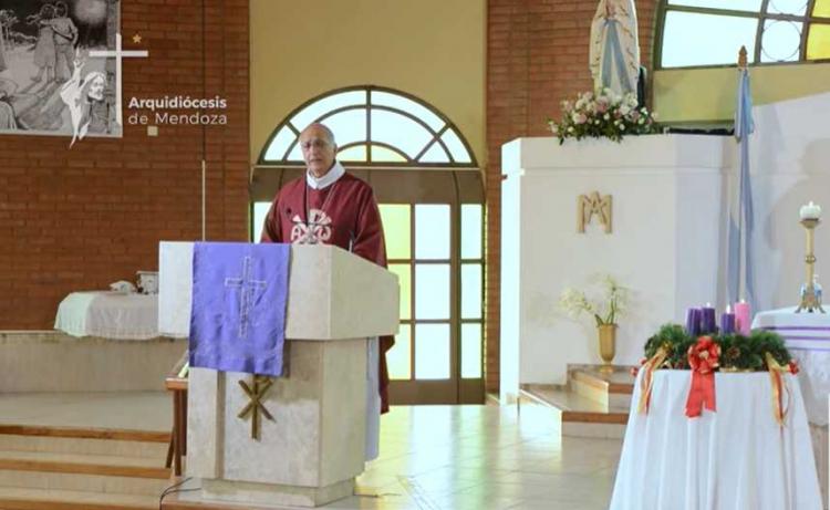 Mons. Mazzitelli: Hay quienes "desarman pesebres" queriendo callar y matar la vida