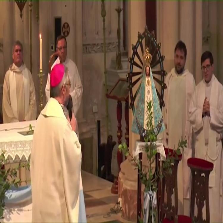 Mons. Scheinig pidió para los argentinos "la salud de la confianza, de la esperanza y del servicio"