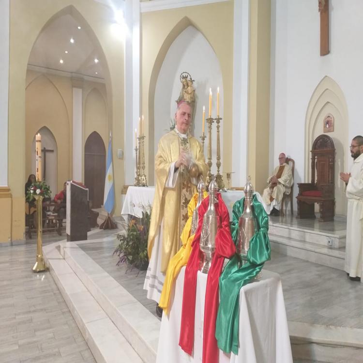 Mons. Torrado Mosconi celebró la misa crismal y pidió por el fin de la pandemia