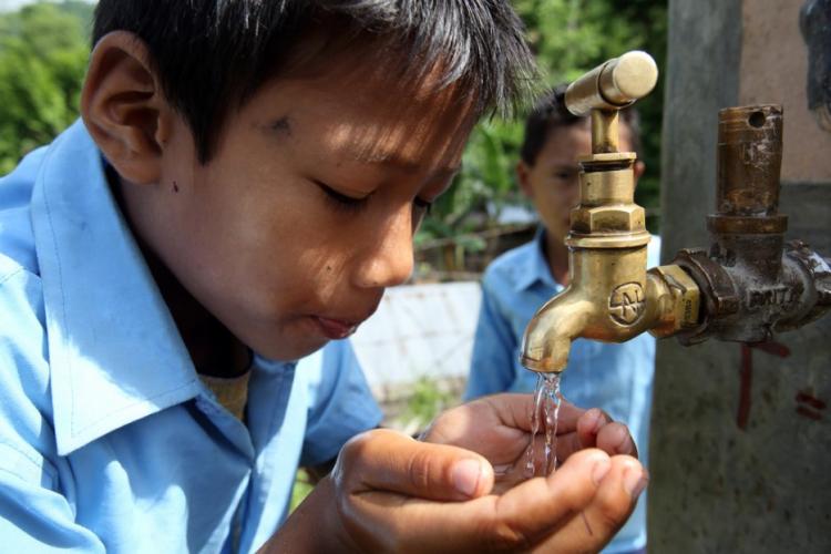 Obispo chileno pide que el derecho al agua esté incluido en la nueva Constitución