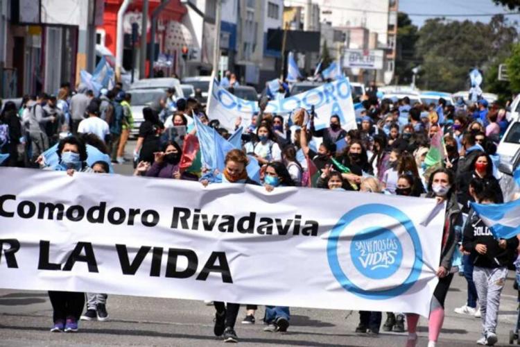 Obispos de Chubut piden a senadores representar la postura a favor de las dos vidas