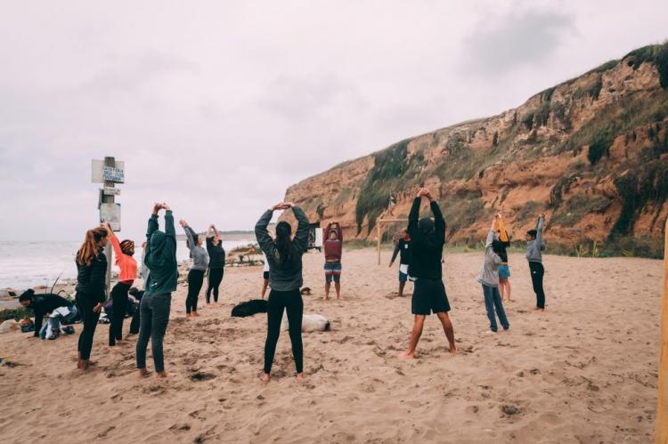 Comenzó la Escuela de surf para jóvenes Mar y Playa