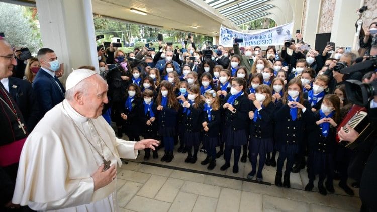 Consudec: "La belleza entra en el mundo con el rostro de un Niño"