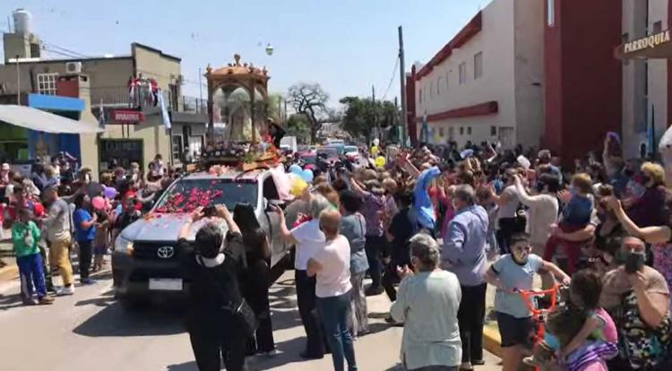 La imagen de la Virgen del Rosario recorrerá las calles de Paraná