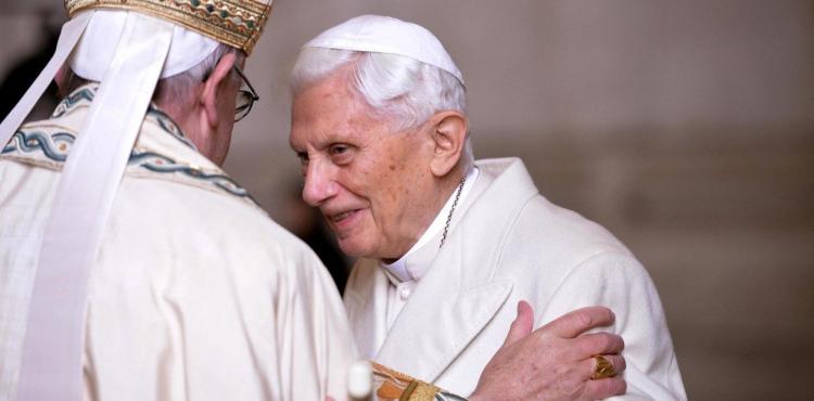 Francisco escribe el prólogo de un libro de Benedicto XVI sobre Europa