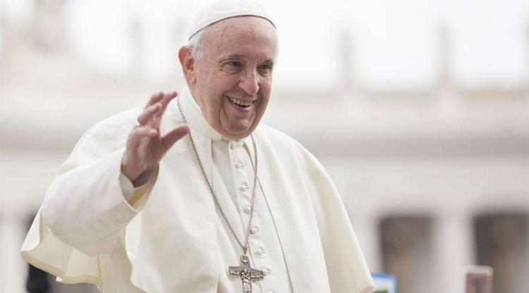 Invitan a saludar al papa Francisco en su aniversario