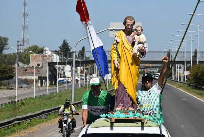 La Caravana de San José cruzó el corazón de La Matanza