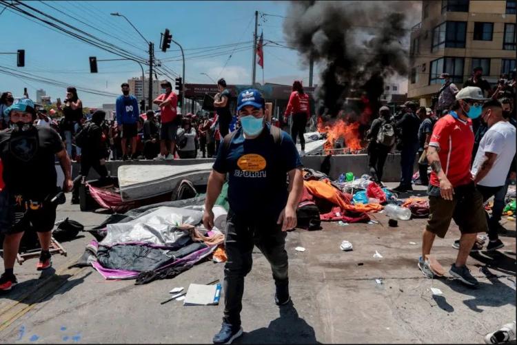 Los obispos chilenos rechazan los actos de violencia contra los inmigrantes en Iquique