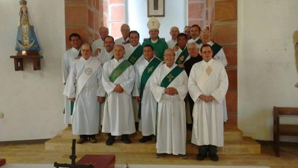 Mons. Canecín agradece el servicio cotidiano de los diáconos permanentes