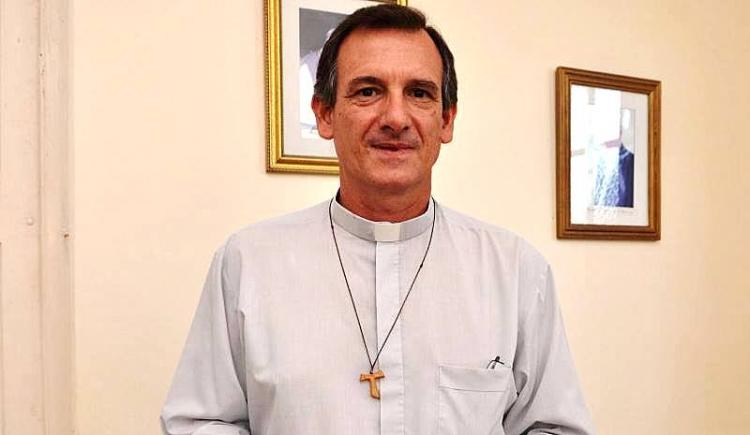 Mons. Canecín al personal de salud: En cada persona enferma, están asistiendo a Jesús