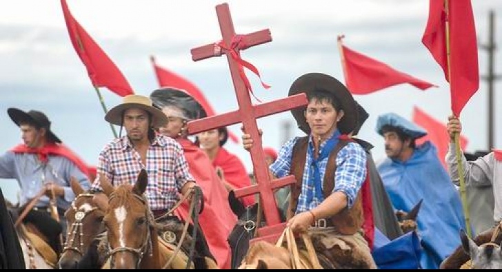 Mons. Canecín animó a la esperanza a los devotos de la Cruz Gil