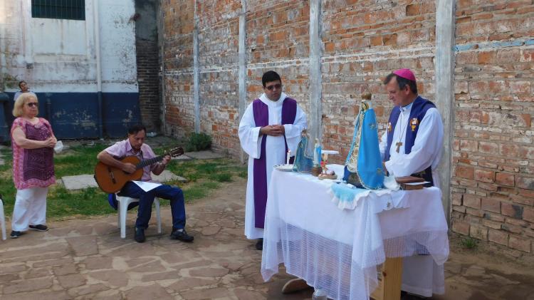 Mons. Canecín celebró la Navidad en la Unidad Penal Nº 8 de Goya