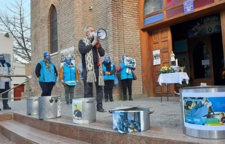 Mons. Croxatto urge a abrir espacios de diálogo ante una situación social "explosiva"