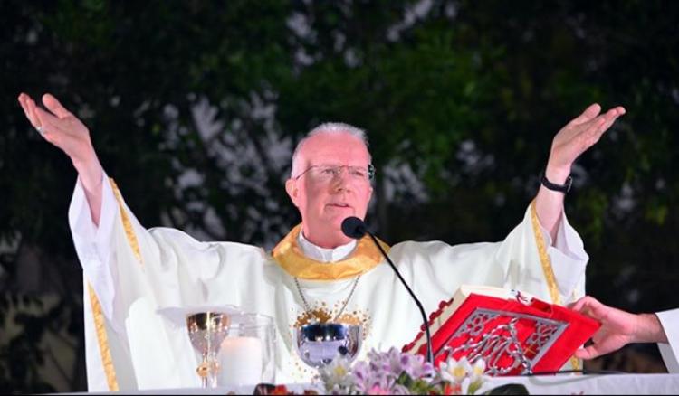 Mons. Laxague: "Debemos regalarles un tiempo a nuestros mayores"