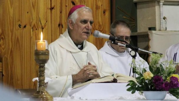 Mons. Lozano: "Comunicar encontrando a las personas donde están y como son"