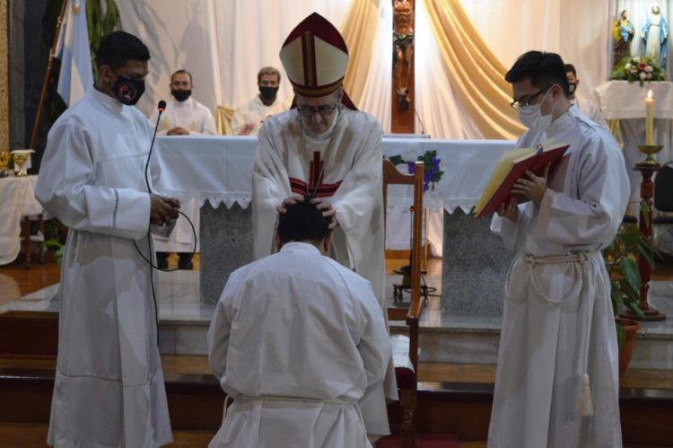 Mons. Martínez ordenó un nuevo diácono posadeño