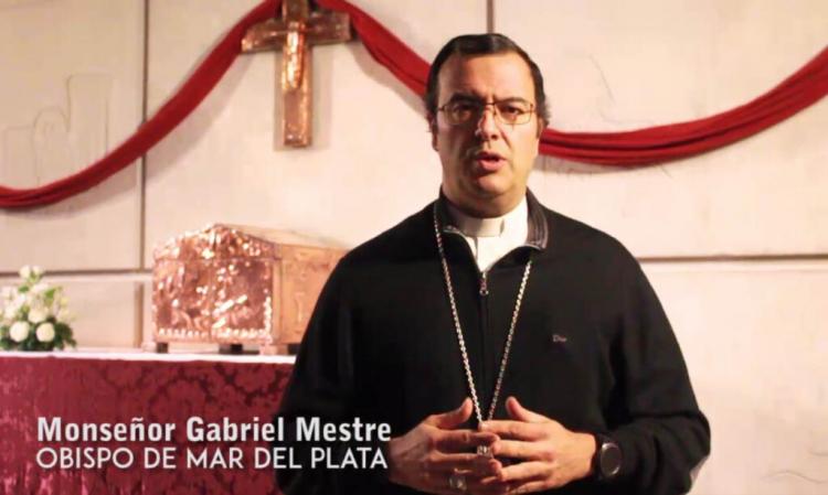 Mons. Mestre: "No se puede separar el amor a Dios del amor al prójimo"