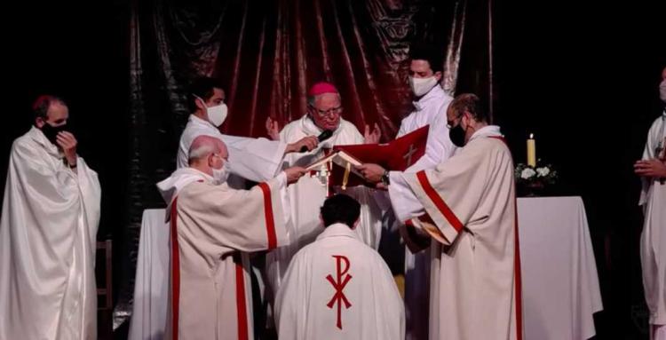 Mons. Pizarro: "Que nunca me falte la gracia y la misericordia de Dios"