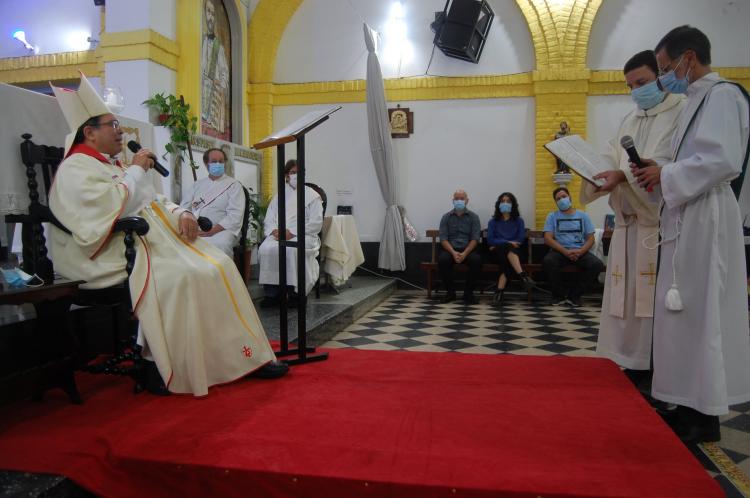 Mons. Tissera ordenó sacerdote a un diácono viudo