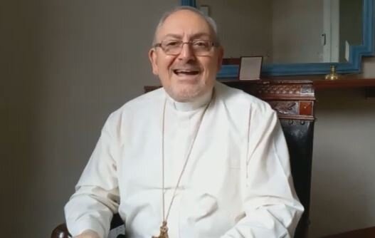 Mons. Zordán: "Dejarnos mirar por Jesús"