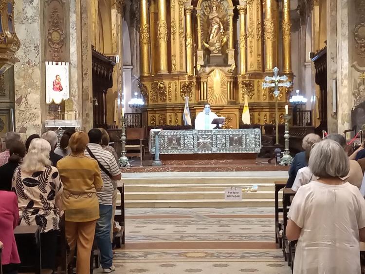 Rosario por la Argentina: Una multitud rezó por la Patria