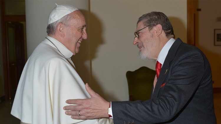 Muere por Covid el médico personal del papa Francisco