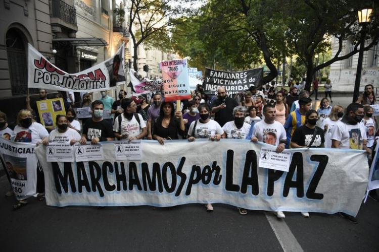 Rosario volvió a marchar por la paz y contra la violencia urbana