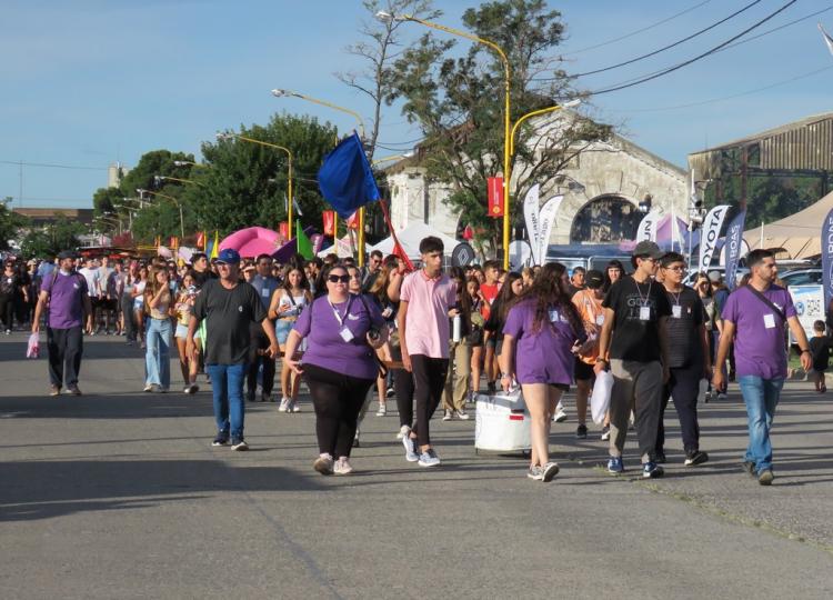 Unos 300 jóvenes de Bahía Blanca participaron del encuentro zonal en Tres Arroyos