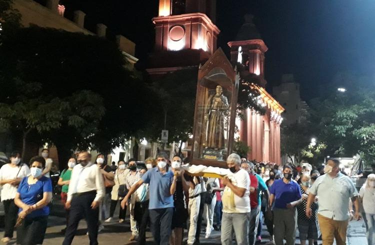 Acción de gracias por el Año del Beato Esquiú a los pies de la Virgen