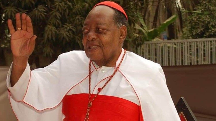 Angola: falleció el cardenal do Nascimento, el más longevo de la Iglesia