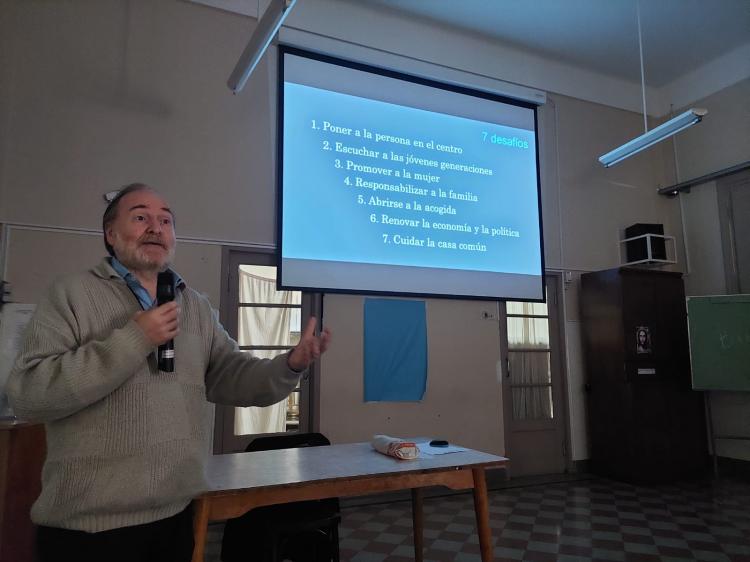 Bahía Blanca fue sede de la Jornada de Educadores por el Pacto Global Educativo