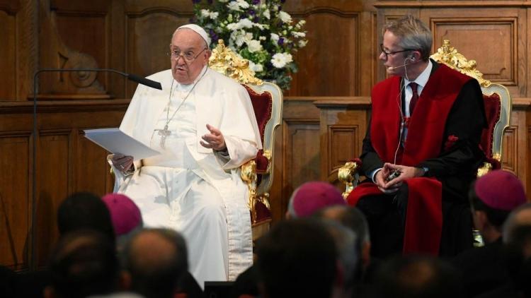 Bélgica: 'ampliar las fronteras', contra los discursos 'sectarios', pidió el Papa