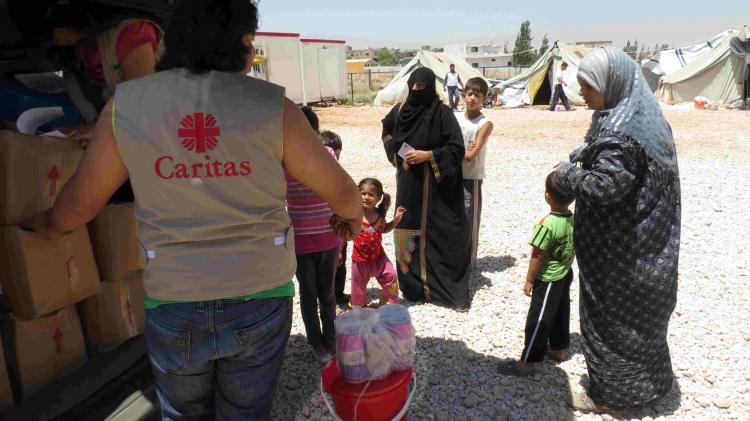 Cáritas deplora la 'ola de drásticos recortes' a la ayuda humanitaria internacional