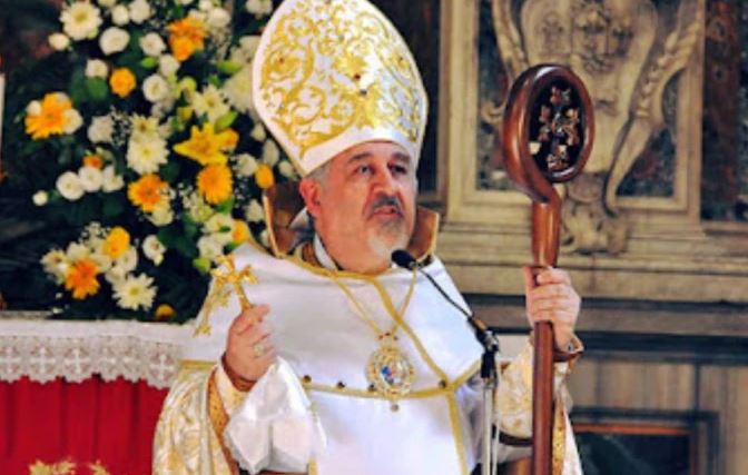 El funeral de Mons. Hakimian se celebrará en dos momentos