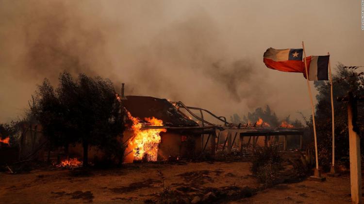 Cercanía del Papa con las familias de las víctimas de los incendios en Chile