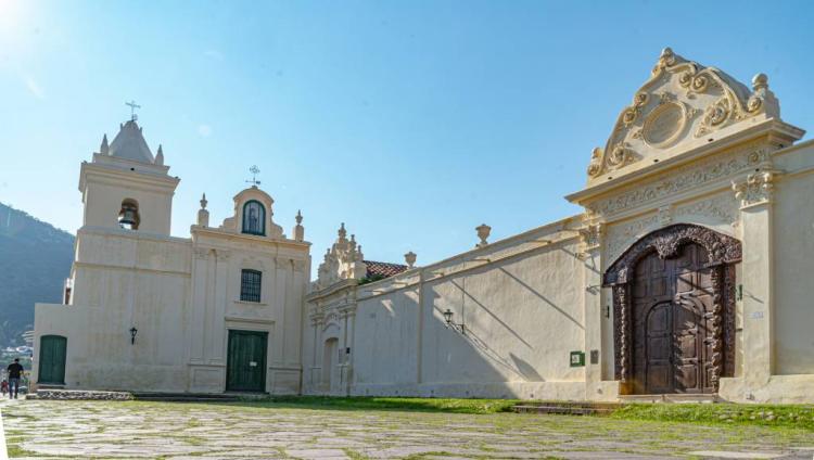 Comunicado a raíz del conflicto entre el arzobispo de Salta y un monasterio carmelita