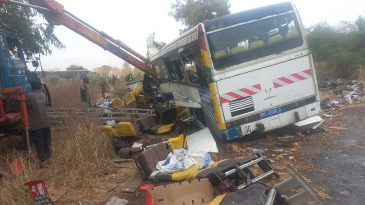 Dolor del Papa por el accidente de tráfico en Senegal con más de 40 muertos