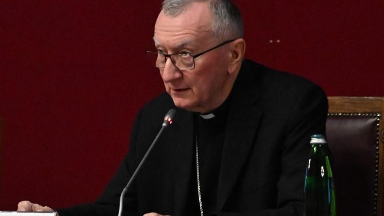 El Card. Parolin debatió con una funcionaria rusa sobre derechos humanos