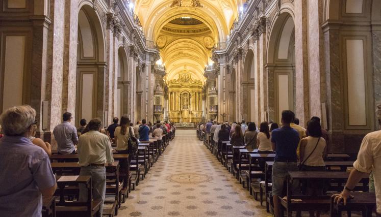 Semana Santa: el cardenal Poli presidirá los ritos centrales