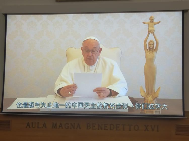 El Papa: 'En China, la fe custodiada por el pueblo de Dios muestra el camino'