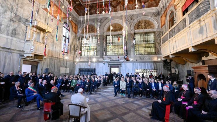 El Papa, en Venecia: 'El arte es una ciudad de refugio para la humanidad'