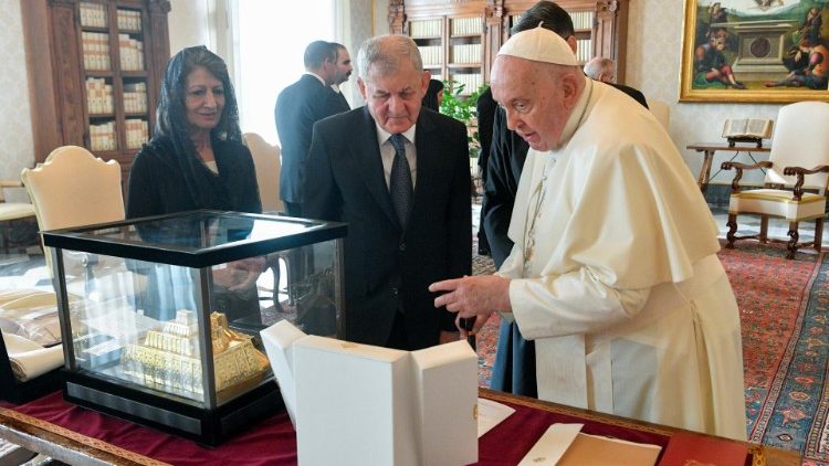 El Papa Francisco recibió al presidente de Irak