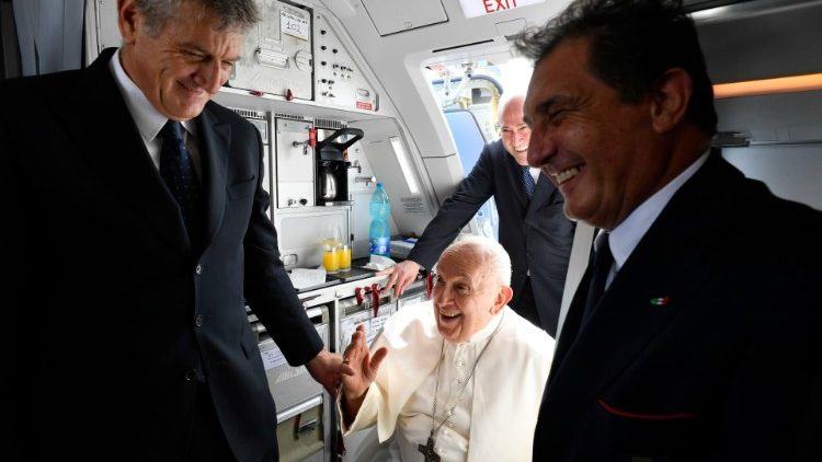 El Papa viajó a Marsella 'para promover caminos de colaboración e integración'